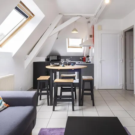 De L'artiste ? T2 Confort ? Centre ? 2 Lits Segré