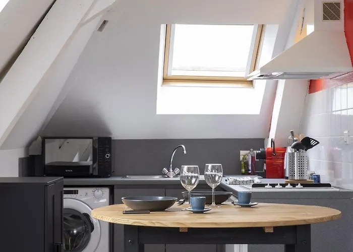 De L'artiste ? T2 Confort ? Centre ? 2 Lits Segré